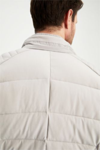 White Man Slim Fit Lined Puffer Jacket 2456222 | DeFacto