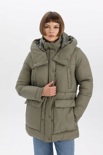 Thermal Waterproof Hooded Light Long Puffer Jacket