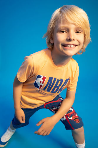 Erkek Çocuk Defacto Fit NBA Current Teams Lisanslı Regular Fit Bisiklet Yaka Kısa Kollu Tişört