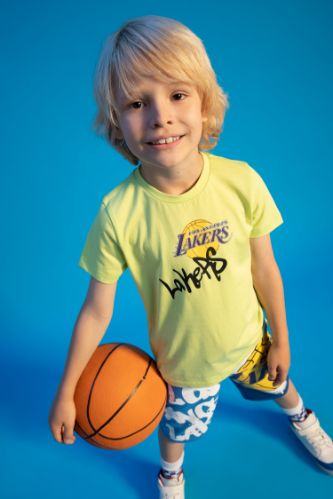 Green BOYS & TEENS Boys NBA Los Angeles Lakers Licensed Regular