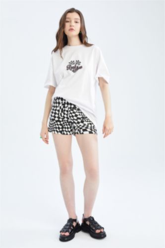 Women White Slim Fit Gabardine