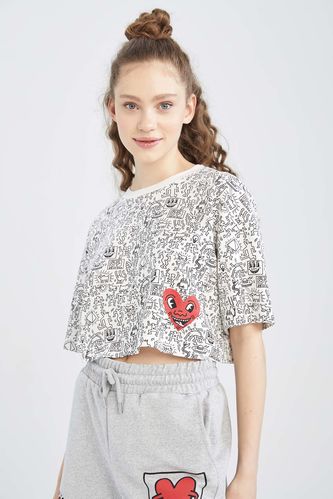 Oversize Fit Short Sleeve Keith Haring Crop Print T-Shirt