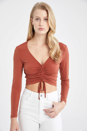 Fitted V Neck Long Sleeve Ruched Crop Top