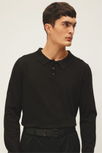 Свитер приталенного кроя с воротником поло