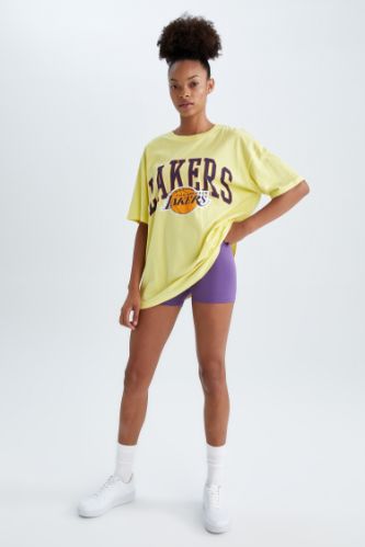 lakers tshirt for women