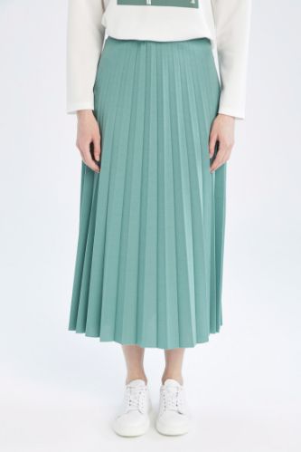 Vida Utility Pocket Midi Skirt