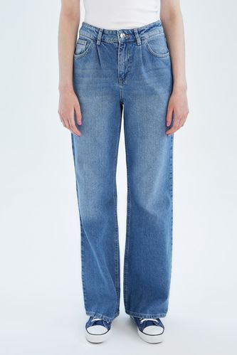 Wide Leg High Waist Jeans