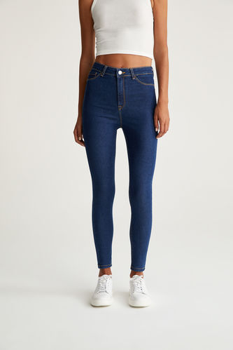 Super Skinny Fit Jeans mit hohem Bund