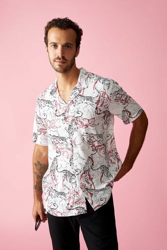 Modern Fit Resort Neck Printed Short Sleeve Shirt