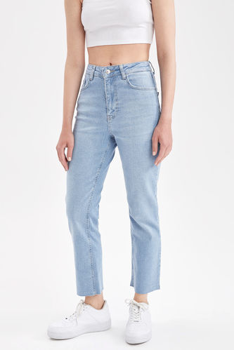 Straight Fit Jeans mit hohem Bund