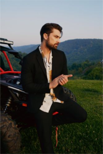 Man Black jogger Trousers