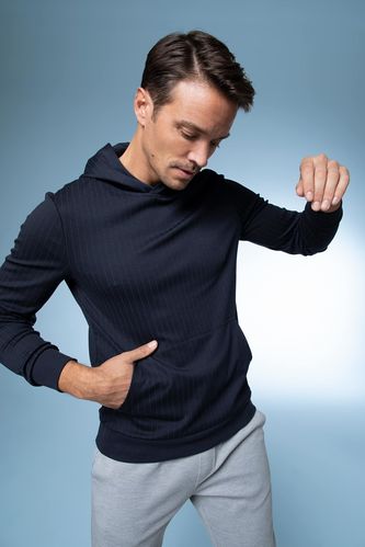 Modern Fit Long Sleeve Sweatshirt