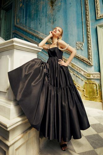 Nihan Peker Tasarım A Kesim Kare Yaka Midi İnci Askılı Volanlı Elbise