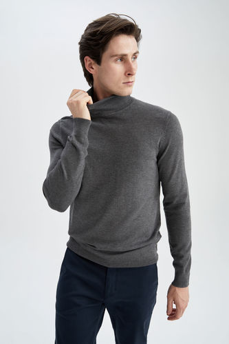 Пуловер стандартного кроя водолазка для мужчин