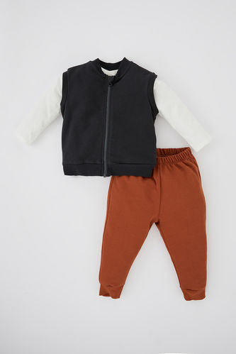 Baby Boy Regular Fit Long Sleeved T-Shirt Sleeveless Vest Tracksuit Bottom Set
