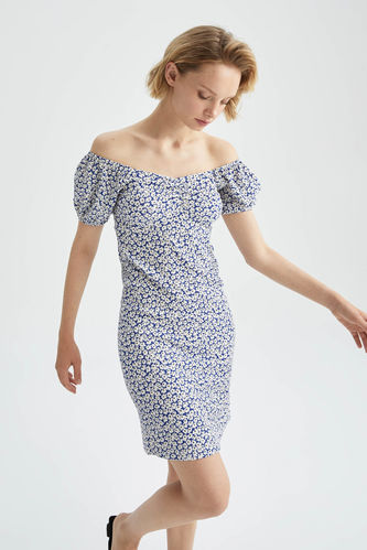 Bodycon Kalp Yaka Floral Mini Kısa Kollu Örme Elbise