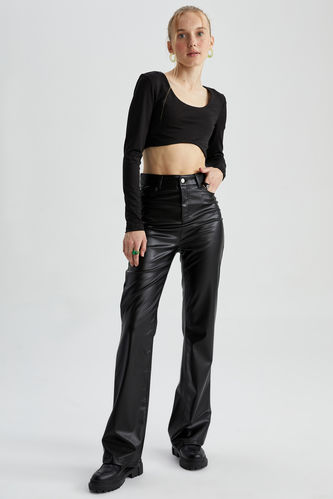 Wide Leg With Pockets Faux Leather Trousers