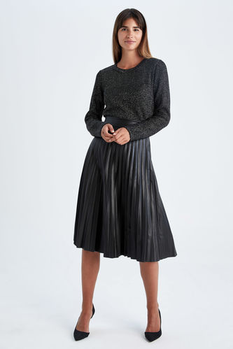 A Cut Faux Leather Normal Waist Midi Knitted Skirt