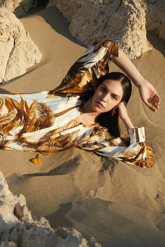 Nefes İstanbul X Fall In Love Oversize Fit Desenli Keten Kimono