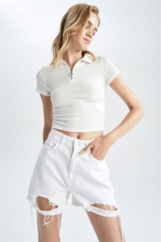 Kadın Beyaz Fıtted Fitilli Kaşkorse Kısa Kollu Tişört
