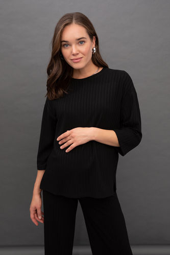 Блузка стандартного кроя с круглым вырезом для беременных