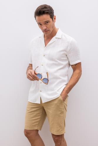 Modern Fit Cropped Collar Short Sleeve Shirt