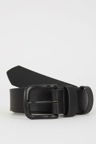 Man Oval Buckle Faux Leather Classic Belt