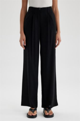 Wide Leg Linen Blended Trousers