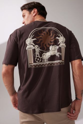 رجالي بني Oversize Fit Short Sleeve T-Shirt