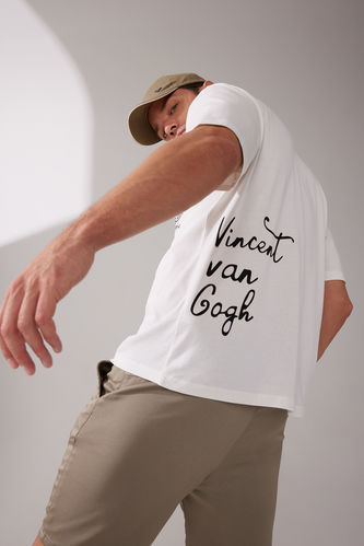 Van Gogh Licensed Oversize Fit Crew Neck T-Shirt