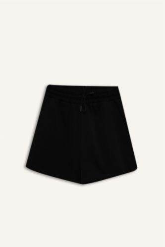 Woman Black Standard Fit