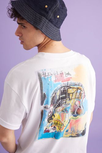 Jean Michel Basquiat Licensed Oversize Fit Crew Neck Printed T-Shirt