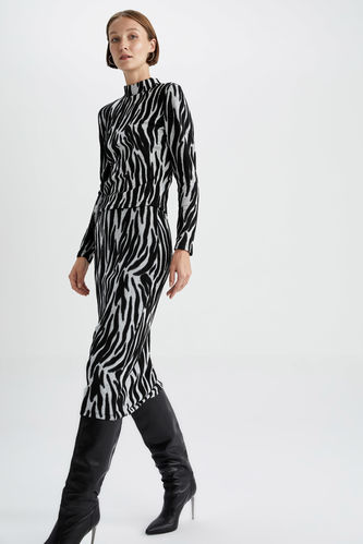 Zebra Patterned Regular Waist Midi Skirt