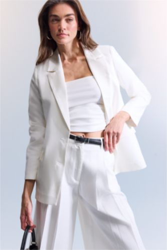 Woman White Oversize Fit Sensual Blazer