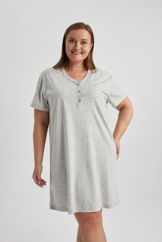 Fall in Love Patterned Short Sleeve Nightgown