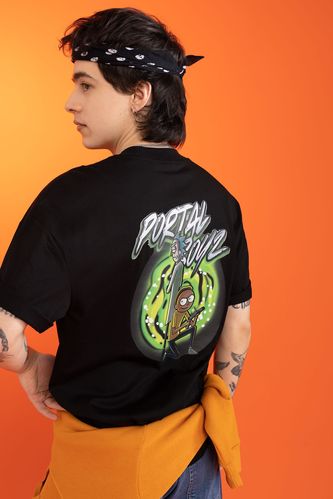 Rick and Morty Comfort Fit Crew Neck T-Shirt