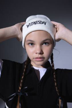 GIRL WEDNESDAY LICENSED BERET