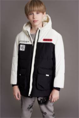 قمصلة نفخ ولادي مقاوم للماء بغطاء للرأس ببطانة صوفية