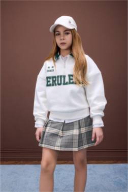 KIZ ÇOCUK OVERSİZE GENİŞ KALIP POLO YAKA BASKILI İÇİ YUMUŞAK TÜYLÜ SWEATSHİRT