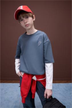 ERKEK ÇOCUK OVERSİZE GENİŞ KALIP BİSİKLET YAKA BASKILI UZUN KOLLU TİŞÖRT