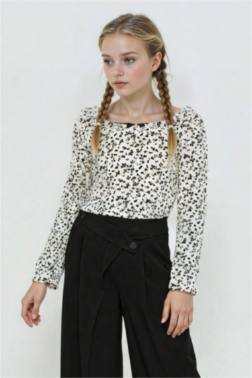 تيشيرت بناتي سليم فيت ردن طويل من قماش منسوج فلورال