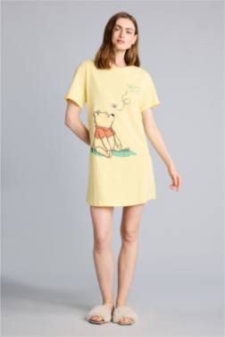 WINNIE THE POOH BİSİKLET YAKA GECELİK