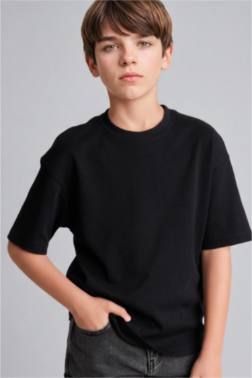 OVERSİZE FİT SHORT SLEEVE T-SHİRT