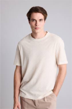REGULAR FİT SHORT SLEEVE T-SHİRT