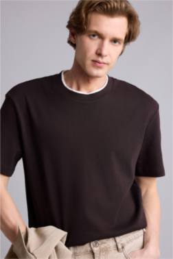 KISA KOLLU TİŞÖRT