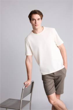 REGULAR FİT SHORT SLEEVE T-SHİRT