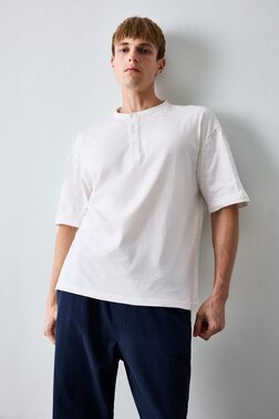 BOXY FIT KISA KOLLU %100 PAMUKLU TIŞÖRT