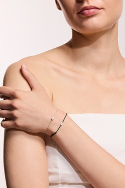 0,03 KARAT YEŞİL İPLİ PIRLANTA BİLEKLİK