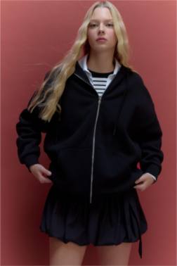 OVERSIZE KAPÜŞONLU KALIN KUMAŞ HIRKA