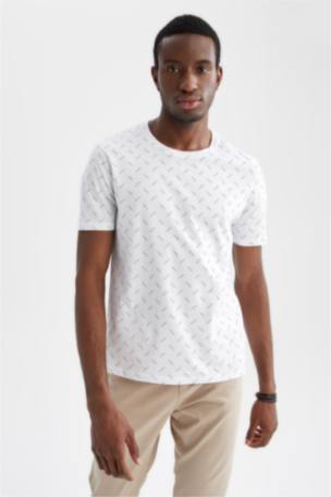 MAN T-Shirt Models | DeFacto